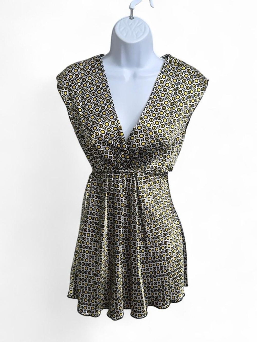 Y2K Express Yellow and Black Geometric V-Neck Mini Dress